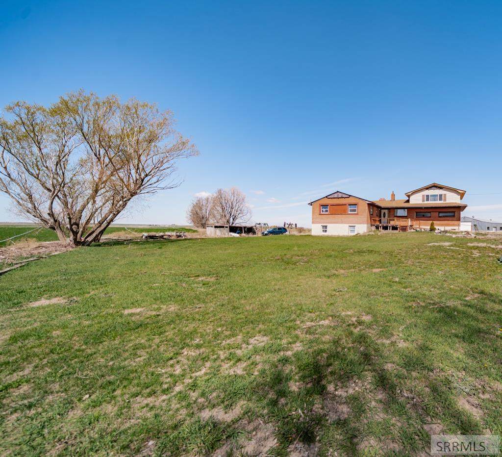3855 N 105th W - Photo 1