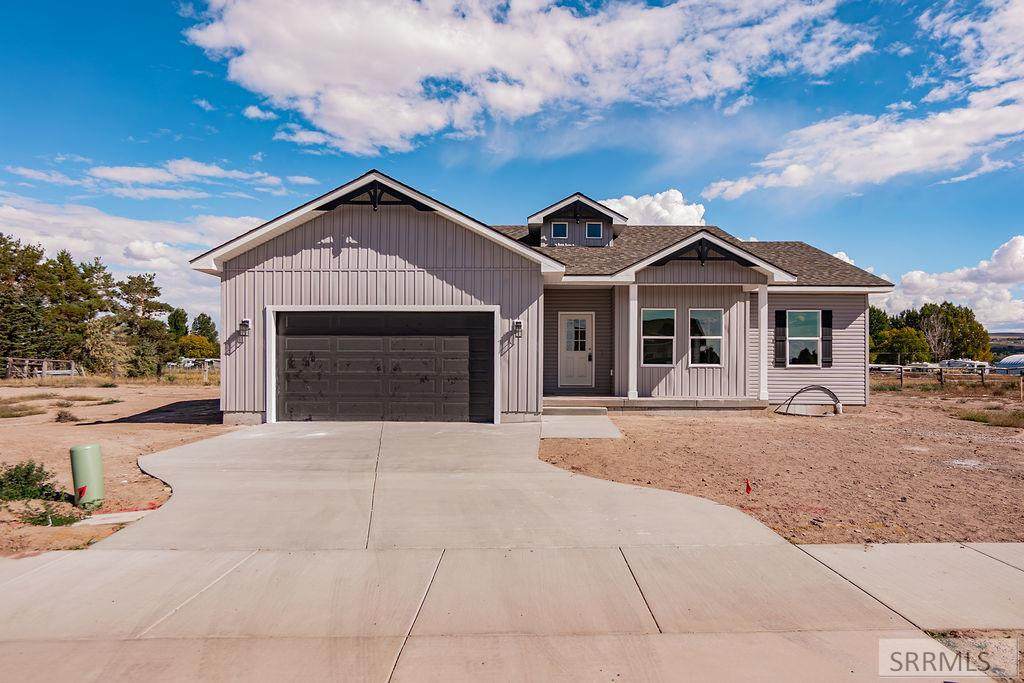3985 Mountain Bluebird Way - Photo 1