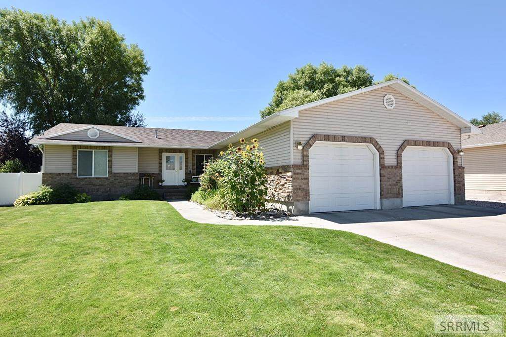 2429 Harold Drive - Photo 1