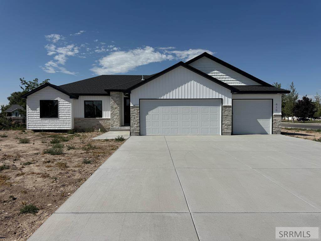 410 Kelton Circle - Photo 1