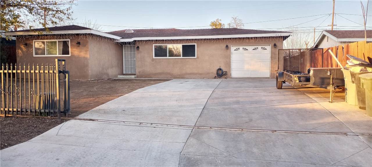 462 8Th Street - Photo 1