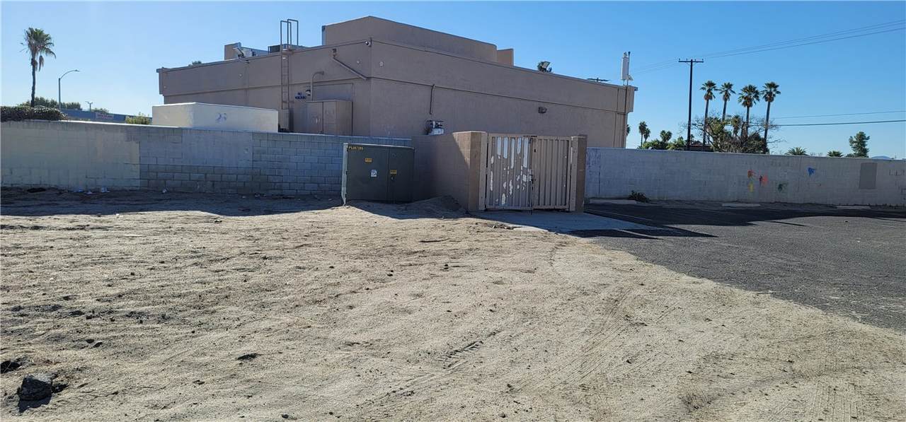 https://bt-photos.global.ssl.fastly.net/socal/1280_boomver_1_410905428-2.jpg