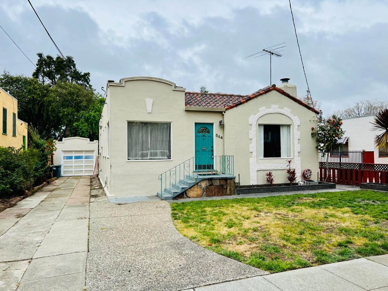 544 Francisco Drive - Photo 1
