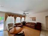 989 Savannah Drive - Photo 4