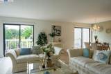 402 Laurel - Photo 5