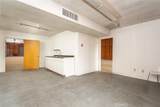 725 Glenwood Place - Photo 17