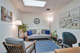 425 Bonita Avenue - Photo 13