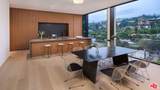 9040 Sunset Blvd - Photo 17