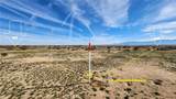 20500 Avenue K-8 - Photo 2