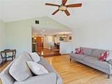 1050 Oak Park Way - Photo 16
