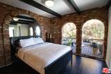 2144 Sunset Plaza Drive - Photo 30