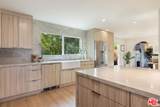 8300 Grand View Drive - Photo 23