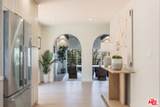 8300 Grand View Drive - Photo 26