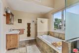 2439 Glyndon Avenue - Photo 23
