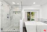 24317 Bridle Trail Road - Photo 20
