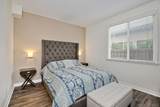 993 Hawthorne Creek Dr - Photo 29