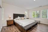 993 Hawthorne Creek Dr - Photo 32