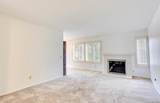 10118 Freeport Ct - Photo 7