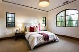 8 Reyna Place - Photo 21