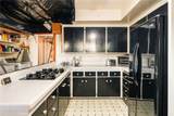 8017 Floral Avenue - Photo 33