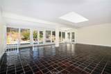 5454 Genesta Avenue - Photo 6