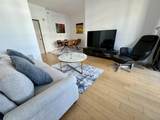 425 Beech St - Photo 2