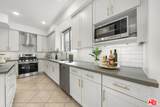 681 Norton Avenue - Photo 11