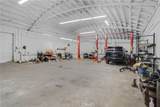 2820 San Fernando Boulevard - Photo 8