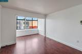2985 Mission St - Photo 6