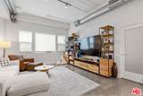 939 Broadway - Photo 3