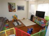 218 Broadway - Photo 17