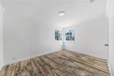 6205 Hanlin Avenue - Photo 17