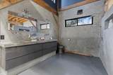 13925 Sheila Avenue - Photo 39