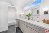 19520 Cohasset Street - Photo 35