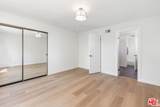 19520 Cohasset Street - Photo 37