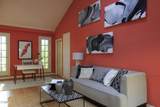 2201 Glenoaks Boulevard - Photo 25