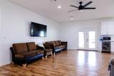 10043 East Avenue R-12 - Photo 4