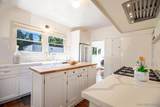 2009 Victoria Ave - Photo 13