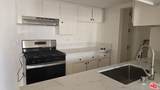 421 La Fayette Park Place - Photo 3
