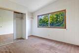 379 Greenway Avenue - Photo 15