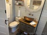 535 Rainbow Blvd - Photo 40