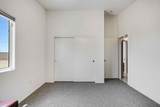 1229 Roselle Avenue - Photo 38