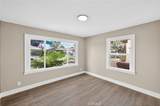 208 Burris Avenue - Photo 16