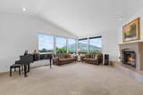 958 Skyline Drive - Photo 4