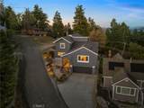 1015 Summit Drive - Photo 1