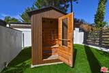 12112 Woodley Avenue - Photo 9