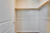 867 Maple Place - Photo 40