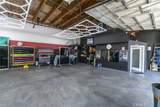5035 Hollywood Boulevard - Photo 10