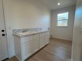 321 Bainbridge Place - Photo 14