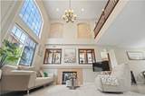 4364 Foxrun Drive - Photo 3